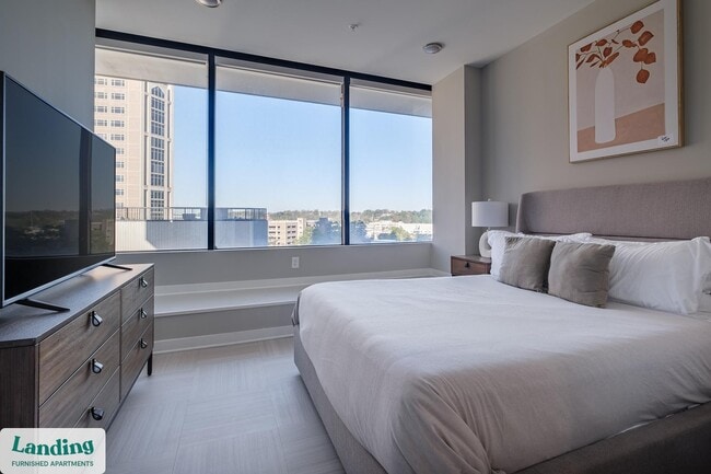 Photo - 600 19th St N Unit 601