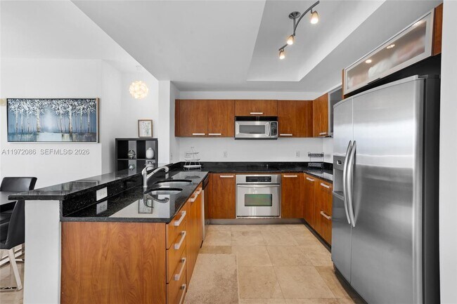 Photo - 3131 NE 188th St