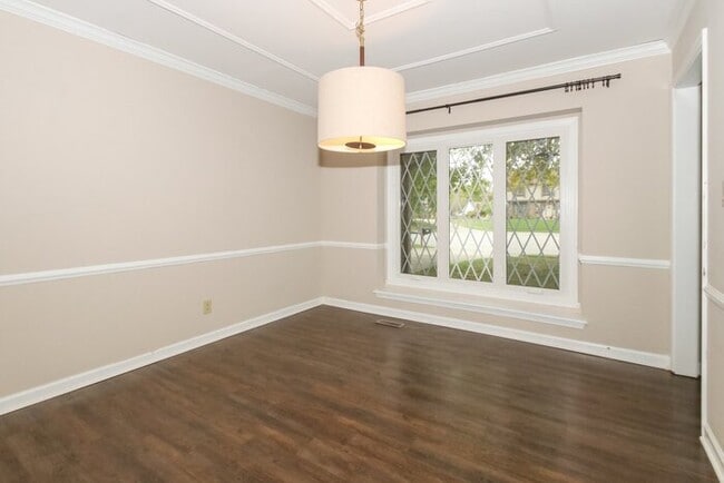 Photo - 4 Bedroom Carmel Home!