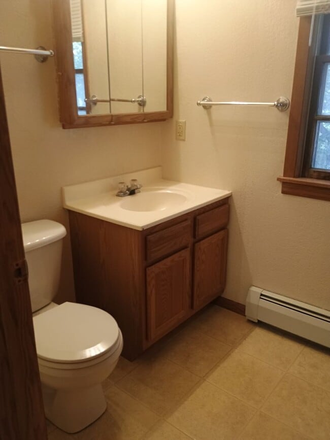 Photo - Spacious 3-Bedroom Home | Small-Town Living | Pet Friendly Unit 22