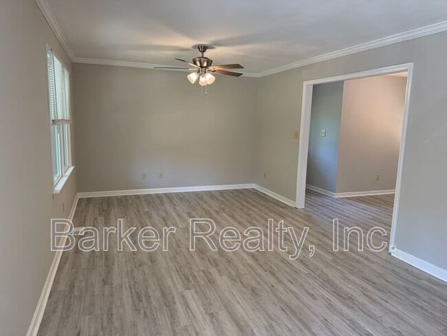 Photo - 12019 Holmes Hollow Rd