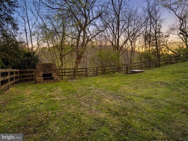 Photo - 37899 Snickersville Turnpike