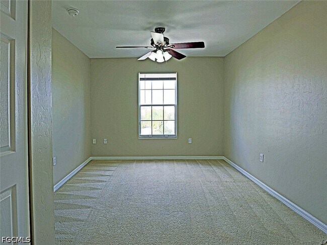 Photo - 3647 Pine Oak Cir