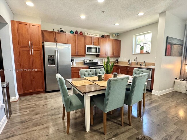 Photo - 1332 SW 2nd Ct Condo Unit 1332