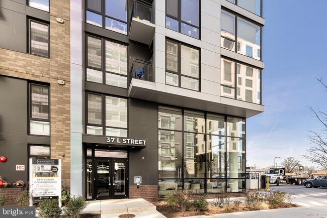 Building Photo - 37 L St SE Unit 508 Rental