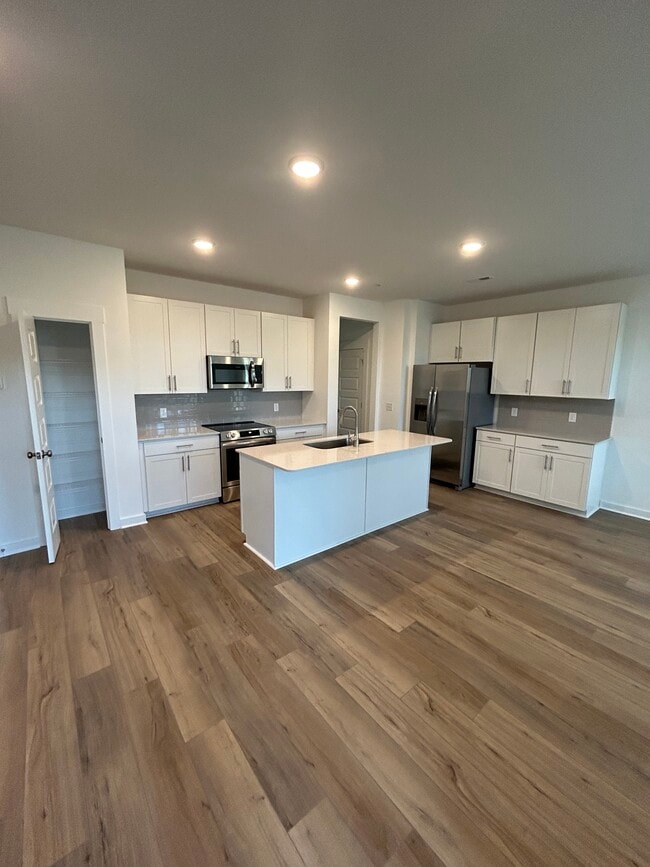 Photo - 700 Dreamers Private Ln