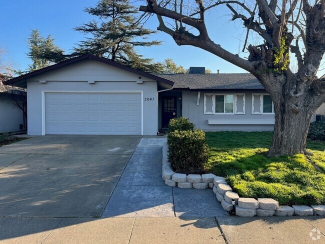 Building Photo - 3bed 1.5bath in Rancho Cordova Rental