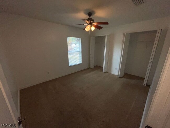 Building Photo - 2614 Carol Pl