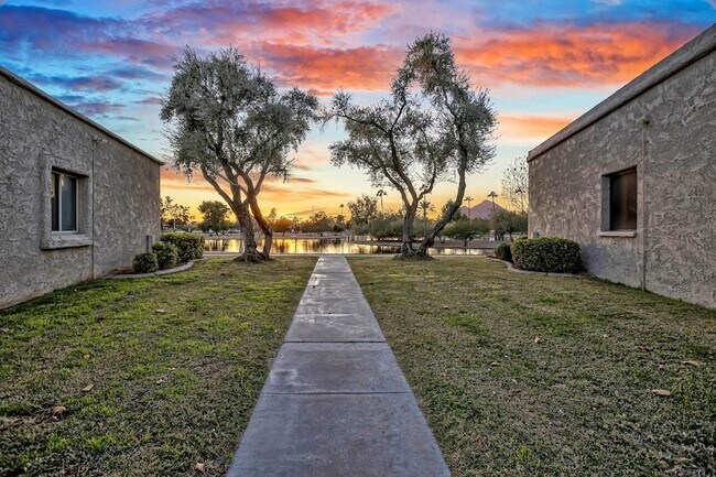 Photo - 5045 N 81st St