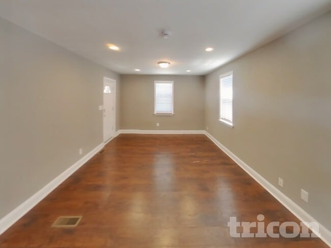Photo - 3017 Lavender Ave