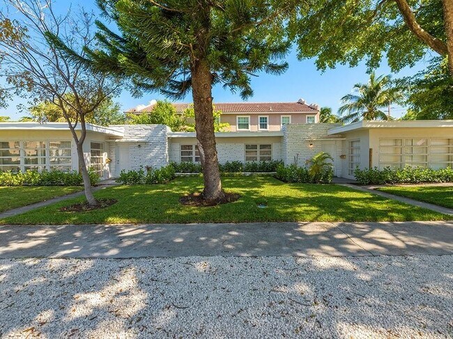 Photo - 713 SW 7th St Unit 713