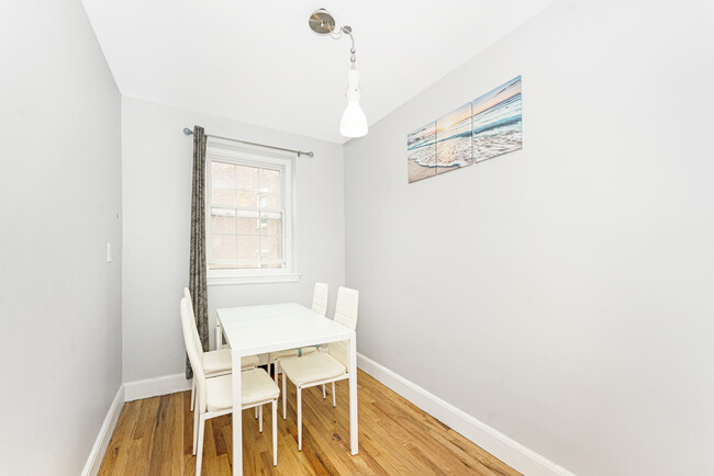 Photo - 21 Englewood Ave Condo Unit 2