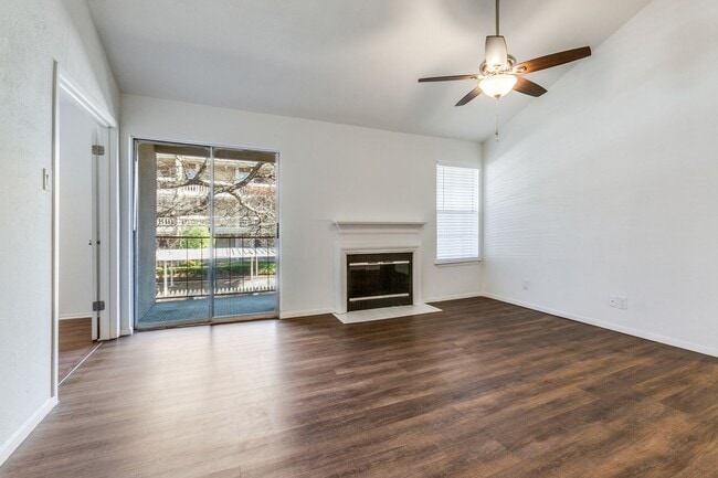 Photo - Lock and go GATED COMMUNITY near the night life in Addison. 2br/1ba Condo!