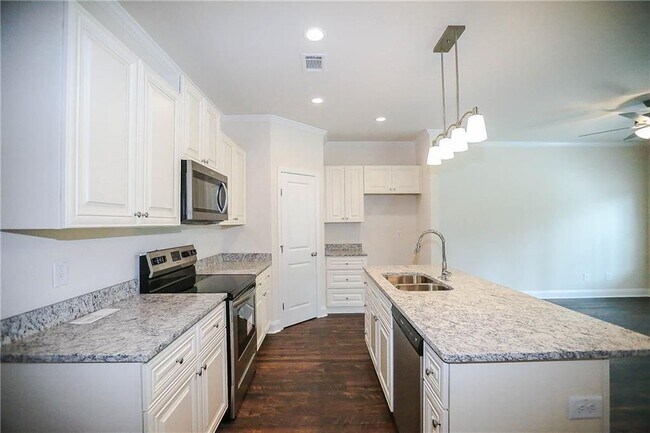 Photo - 327 Cashes Ct