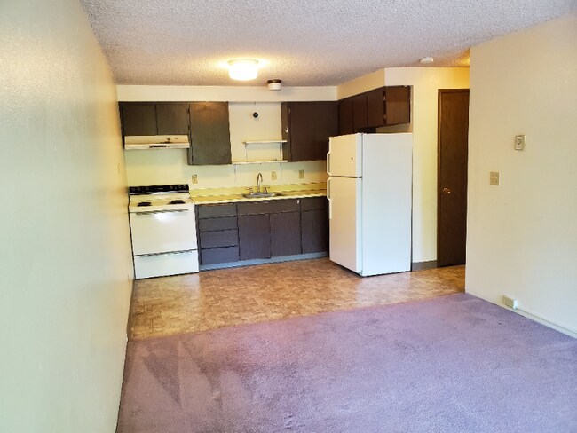 Photo - 1430-1460-1460 NW Division St Unidad 26