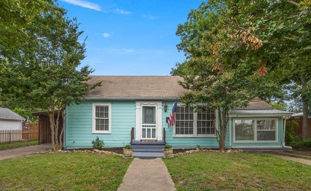 Photo - 302 S Bradley St House