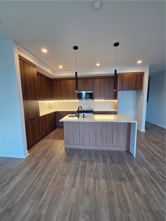 Photo - 1102 Emilia Ave