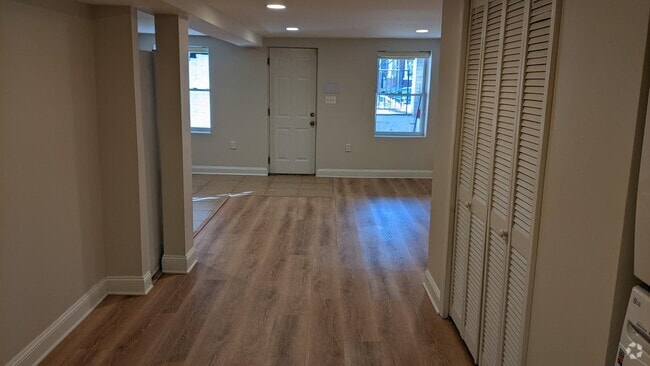 Building Photo - 4508 15th St NW Unit B Rental