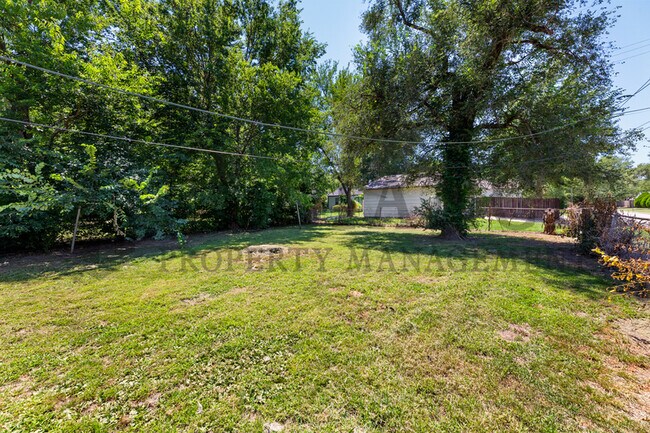 Photo - 1103 S Waverly St