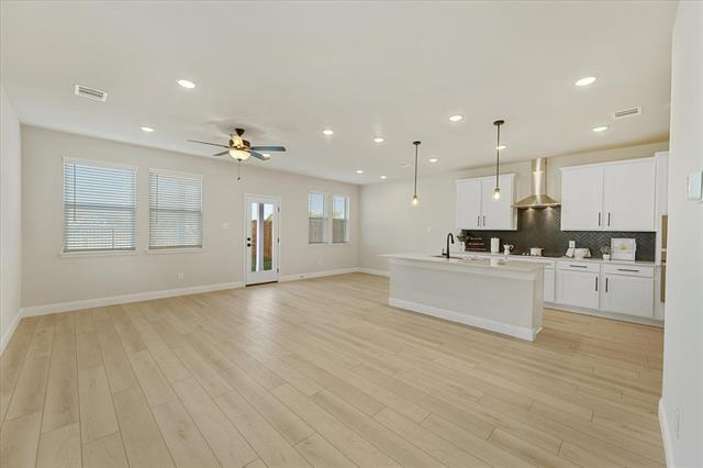 Photo - 1731 Zachary Ave