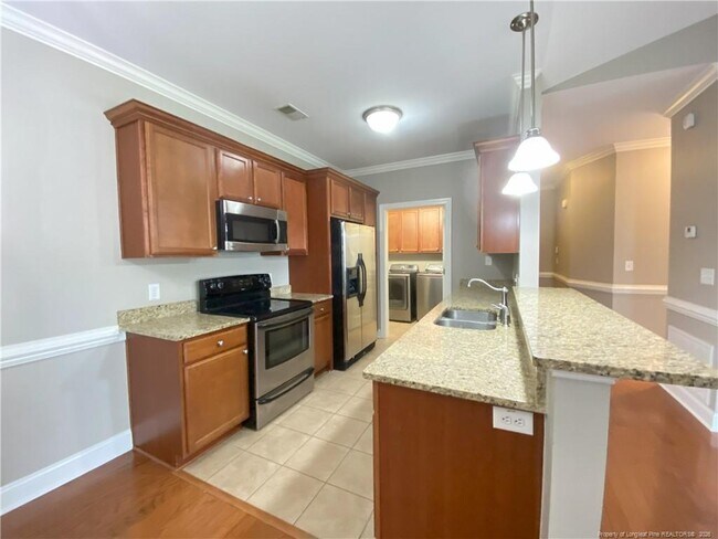 Photo - 411 Gallery Dr