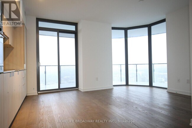 Photo - 11 Wellesley St W Unit 5708