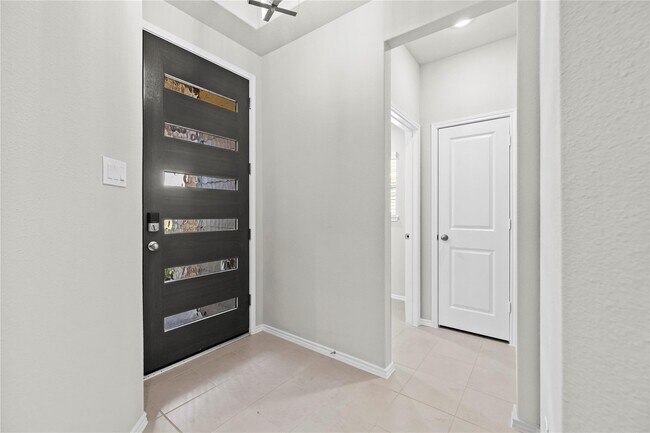 Photo - 415 Twilight Mdw Wy