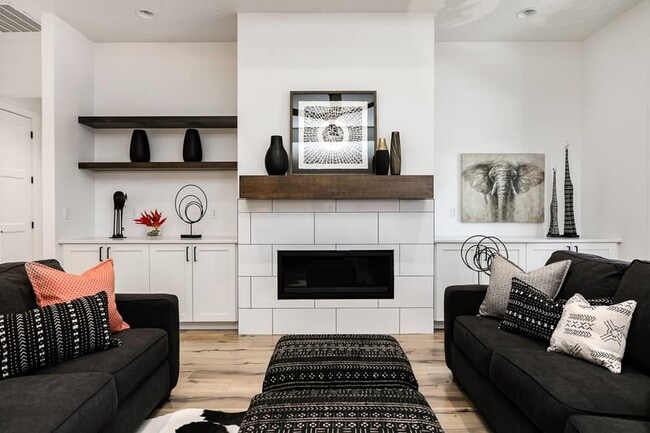 Photo - 3819 W Crossley Dr