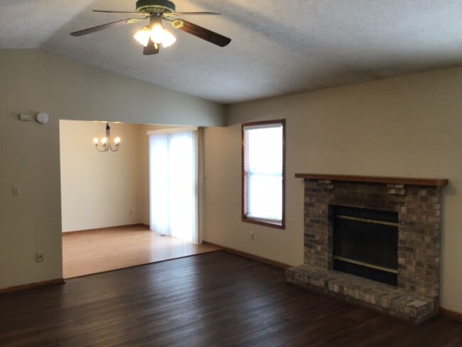 Photo - 10284 Pinesap Pl