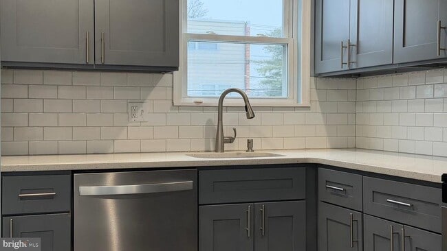 Photo - 12611 Biscayne Dr