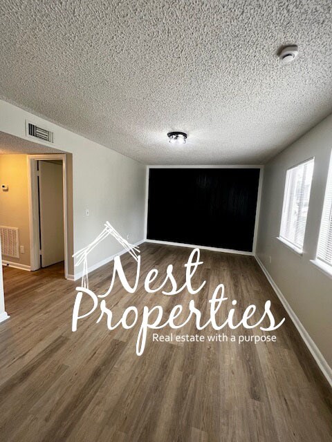 Photo - 6905 Cleaton Rd