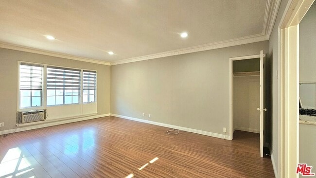 1020 S Norton Ave Unidad B