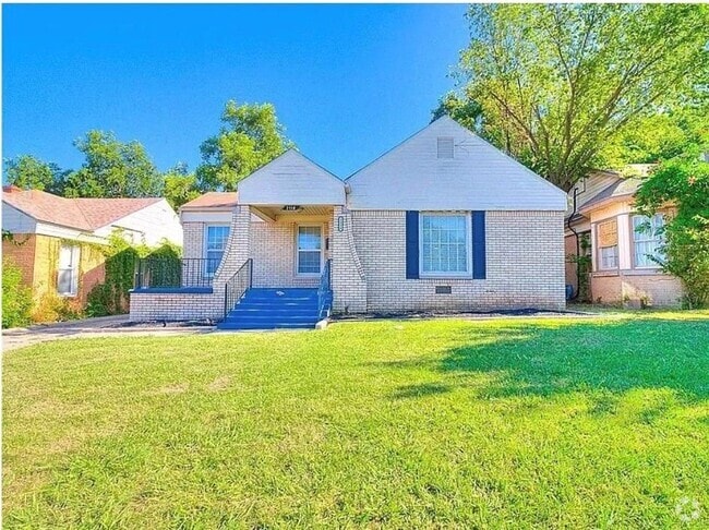 Building Photo - 2116 NW 30th St Rental