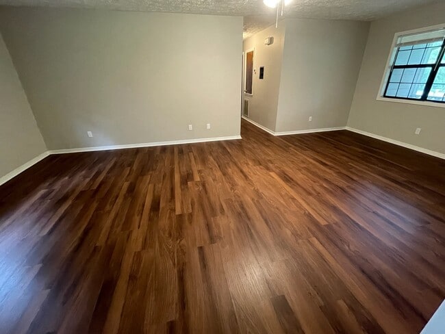 119 Lambert Dr