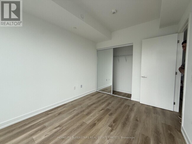 Photo - 6 Chartwell Rd Unit 302