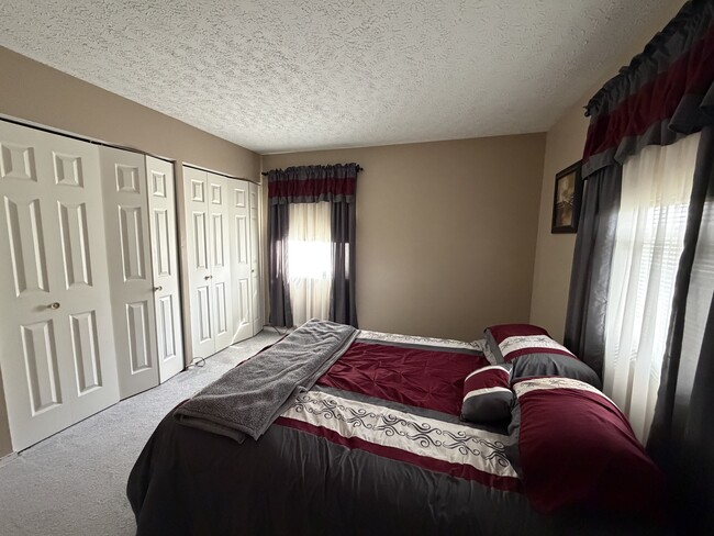 Photo - 3513 Roseway Dr