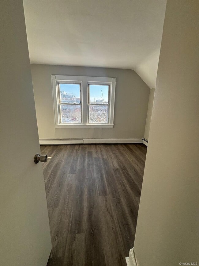 Photo - 127 E Chester St Unidad 3