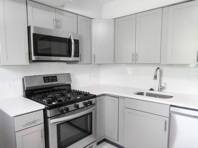 Photo - Awbury Manor Apartments