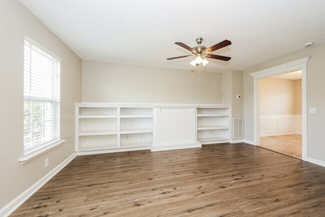 Photo - 5116 Monet Ct