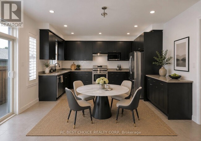 Photo - 23 Durhamview Cres