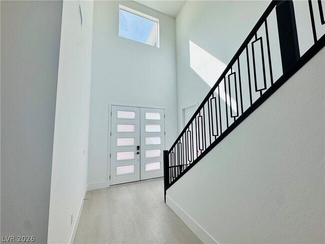 Photo - 338 Kandinsky Ct