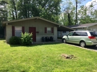 Building Photo - 3 Bedroom Available August 2026;   Monthly... Rental