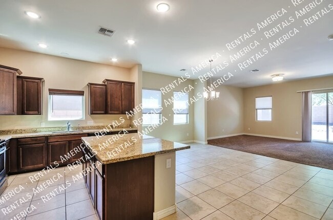 Photo - 9845 N Buzzing Bee Trail