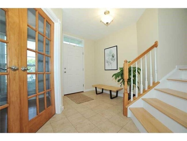 Photo - 704 Park Plaza E