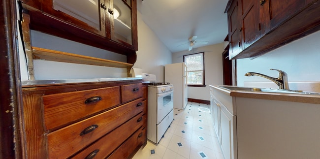 Photo - 108 College Ave Unit #29