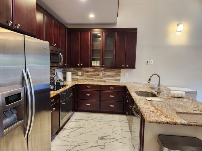 Photo - 1116 K St SE