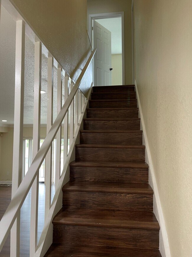Photo - 10411 N Kendall Dr Unit B203