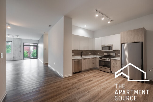 Building Photo - 2550 S Wabash Ave Rental