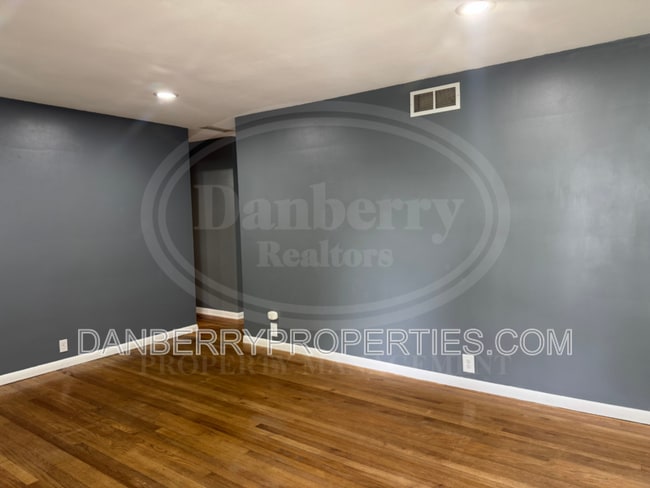 Photo - 234 Lexington Ave