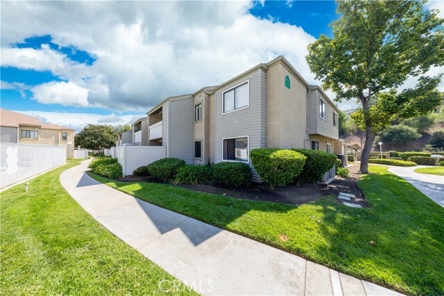 Photo - 21 Country Mile Rd